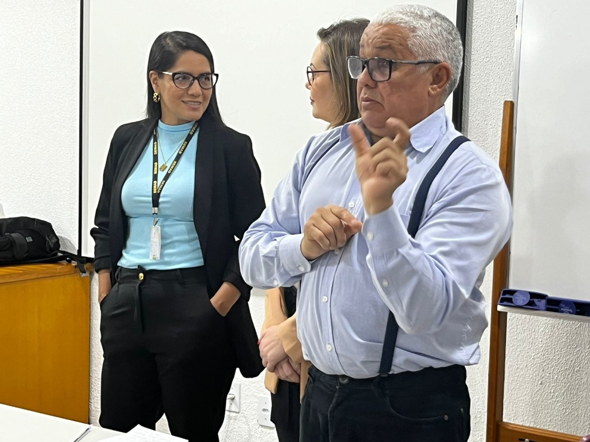 CAPACITAÇÃO: SEMAD em parceria com SEMUSA contempla mais de 70 servidores com curso de LIBRAS