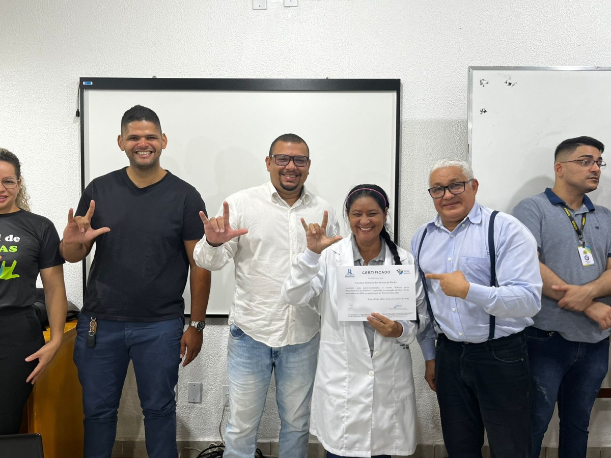 CAPACITAÇÃO: SEMAD em parceria com SEMUSA contempla mais de 70 servidores com curso de LIBRAS