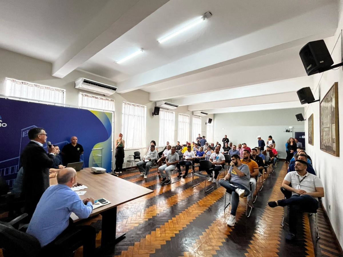 NOVEMBRO AZUL: SEMAD promove palestra educativa sobre saúde do homem no Prédio do relógio nesta sexta-feira(17)